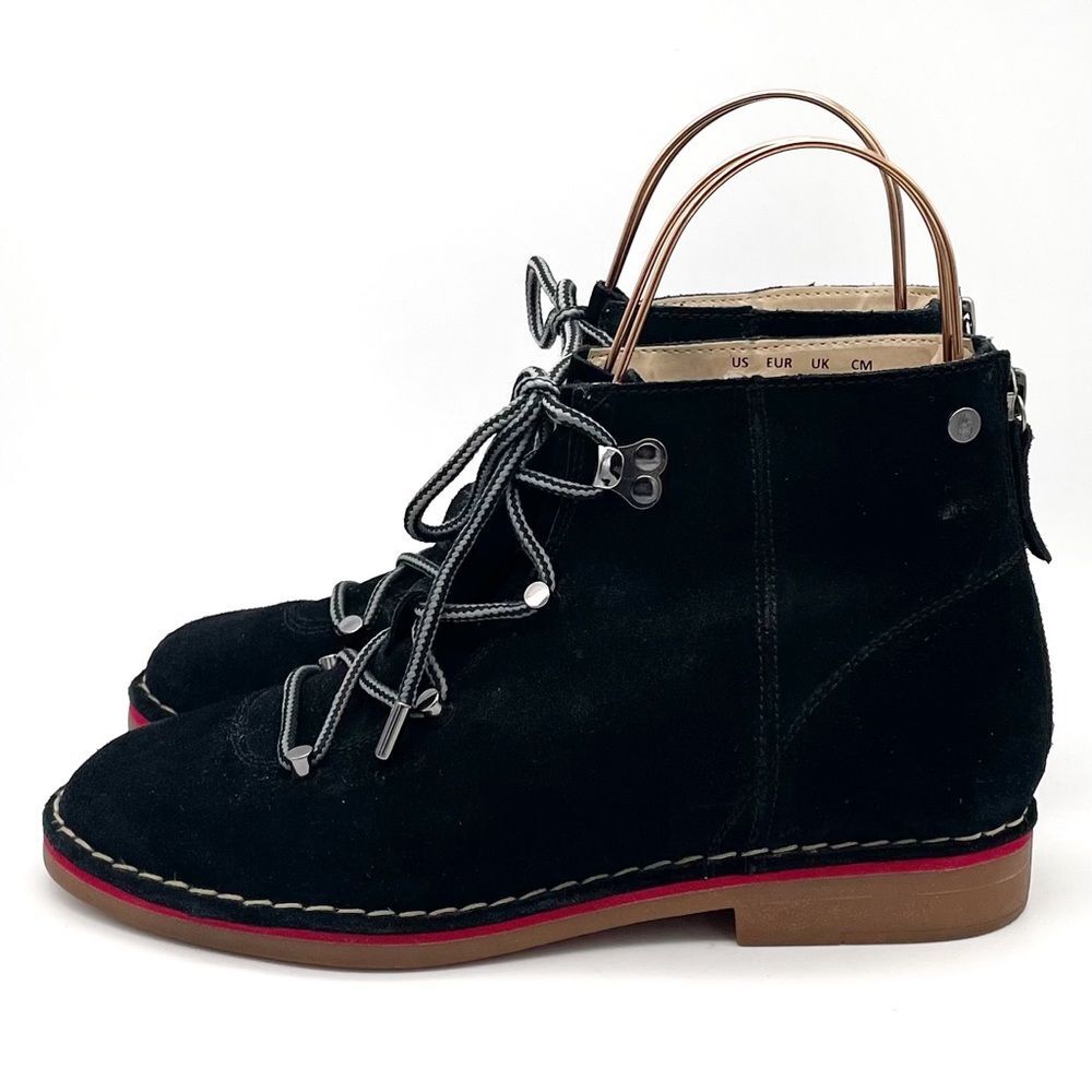 Hush Puppies Catelyn Hiker Boot in Black Suede Lace-Up Booties Women’s Size 9